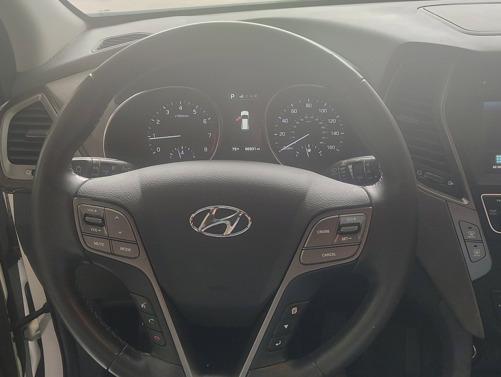 Used 2017 Hyundai Santa Fe Sport FWD image 10