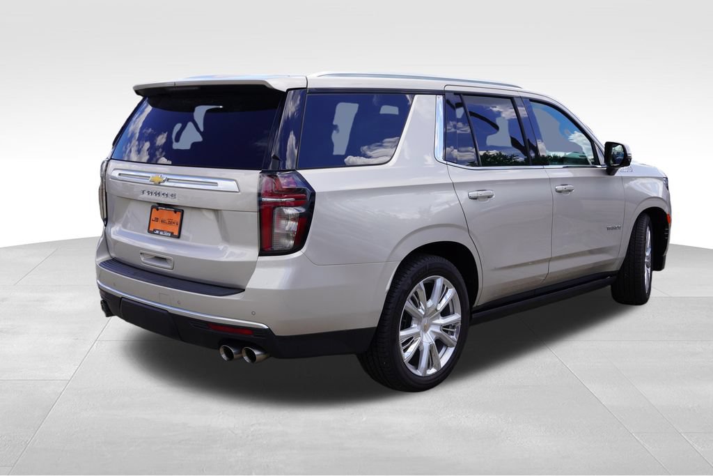 Used 2021 Chevrolet Tahoe High Country RWD image 3