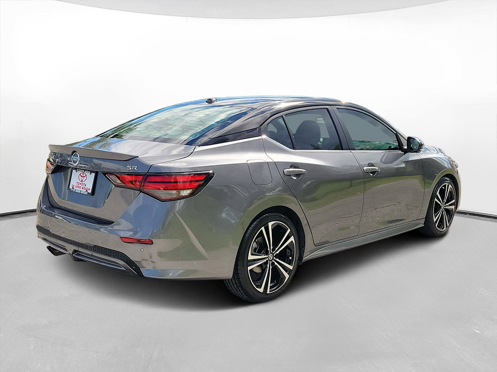 Used 2021 Nissan Sentra SR w/ SR Premium Package FWD image 4