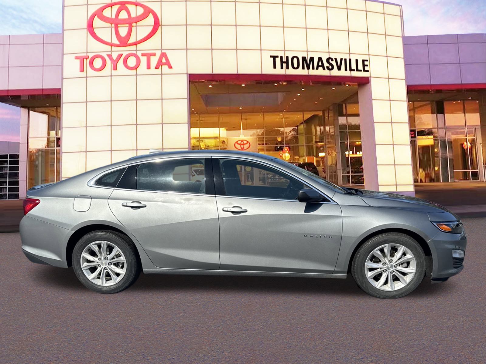 Used 2024 Chevrolet Malibu LT image 4