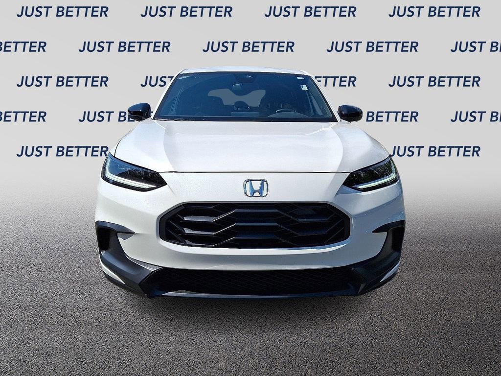 Used 2025 Honda HR-V Sport image 2