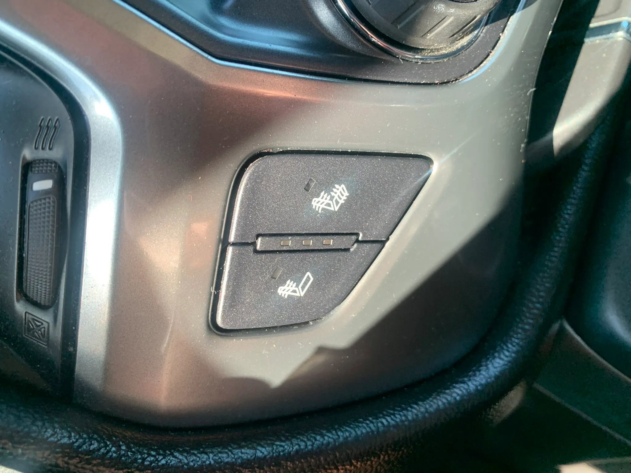 Used 2017 Chevrolet Silverado 1500 LT w/ Texas Edition image 30