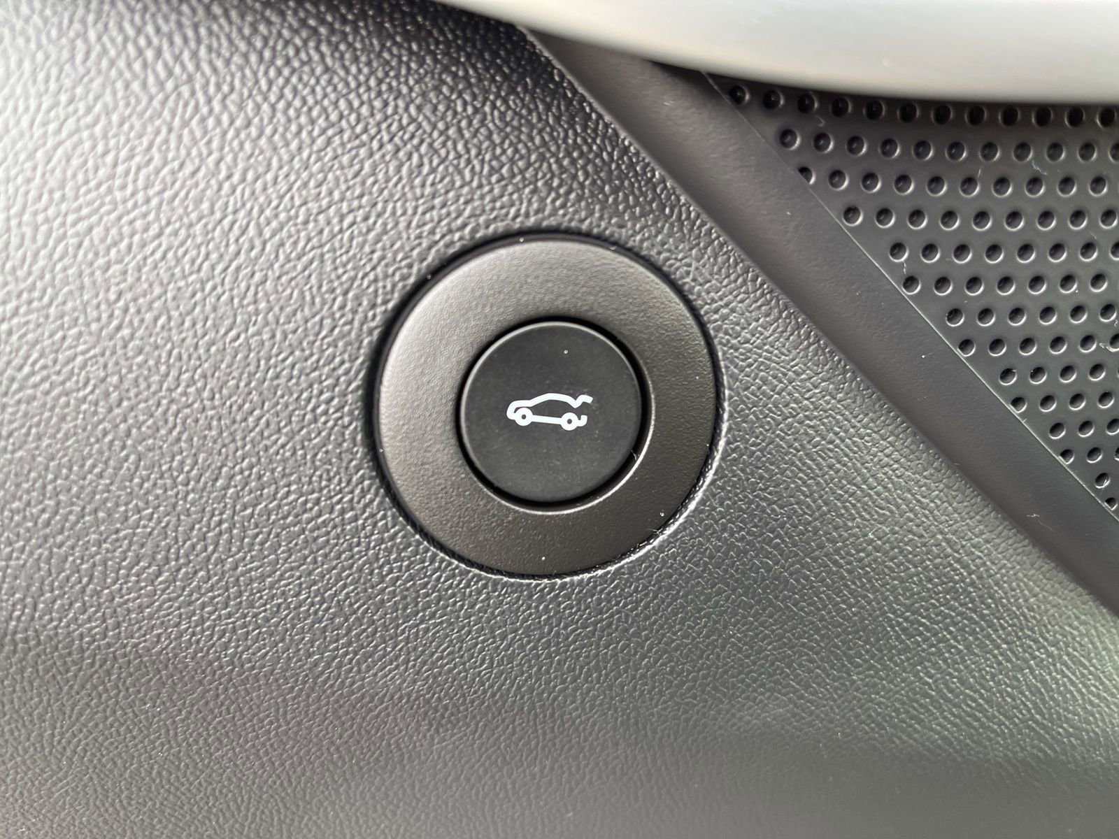 Certified 2024 Chevrolet Camaro SS image 23