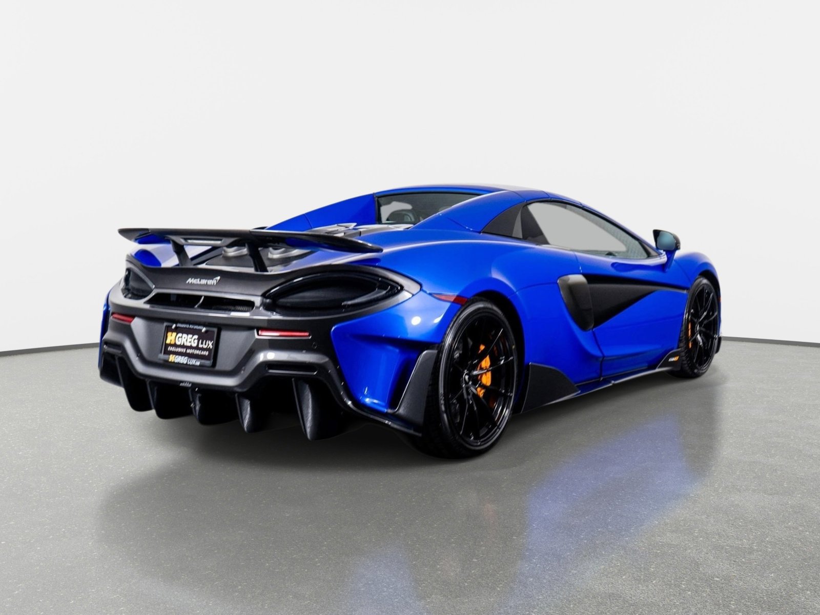 Used 2020 McLaren 600LT Spider RWD image 10