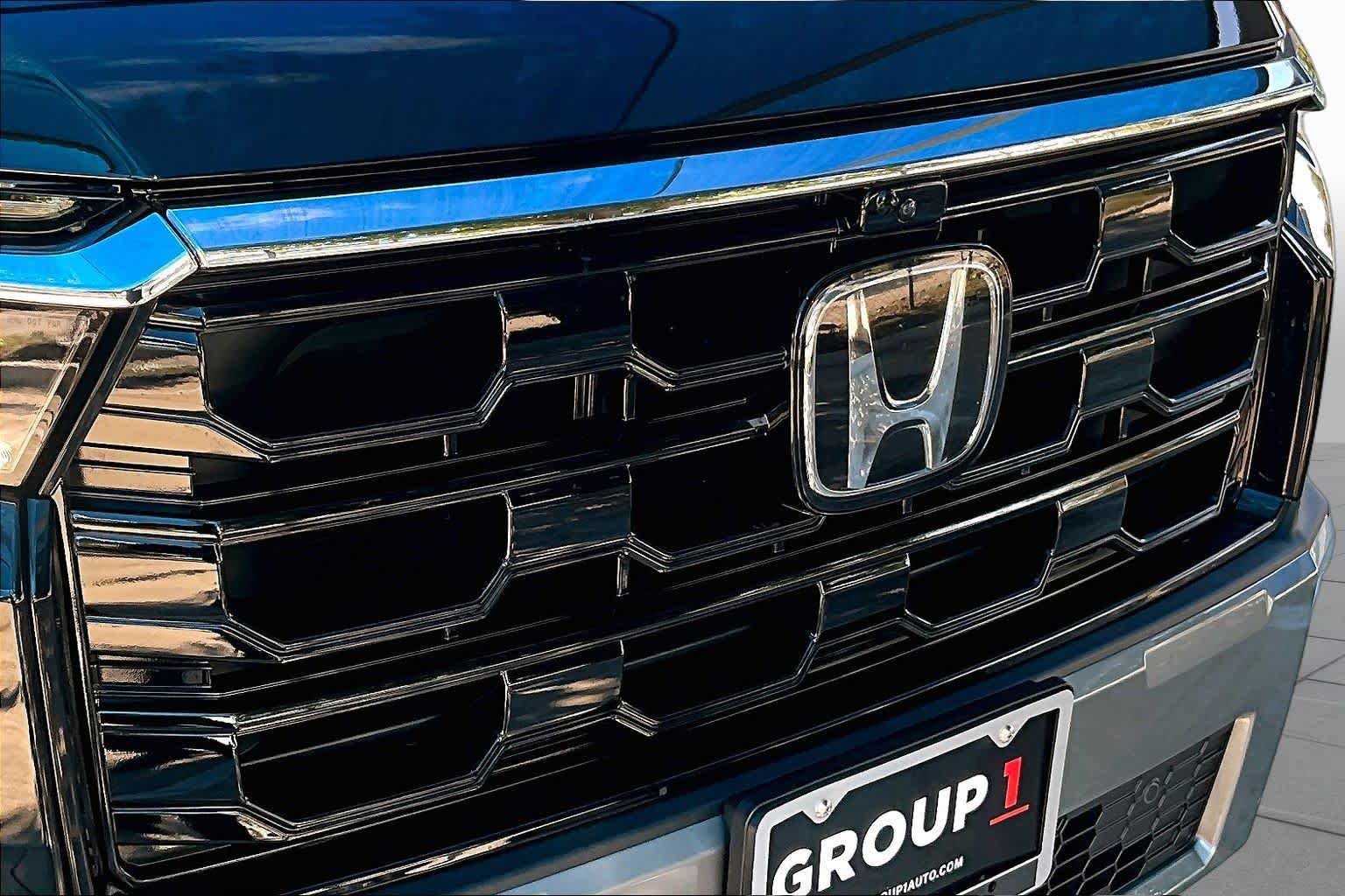 Used 2026 Honda Pilot image 30