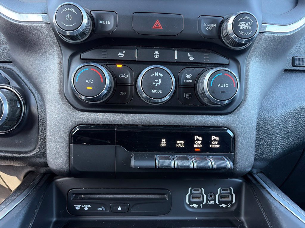 Used 2019 RAM 1500 Big Horn AWD/4WD image 13
