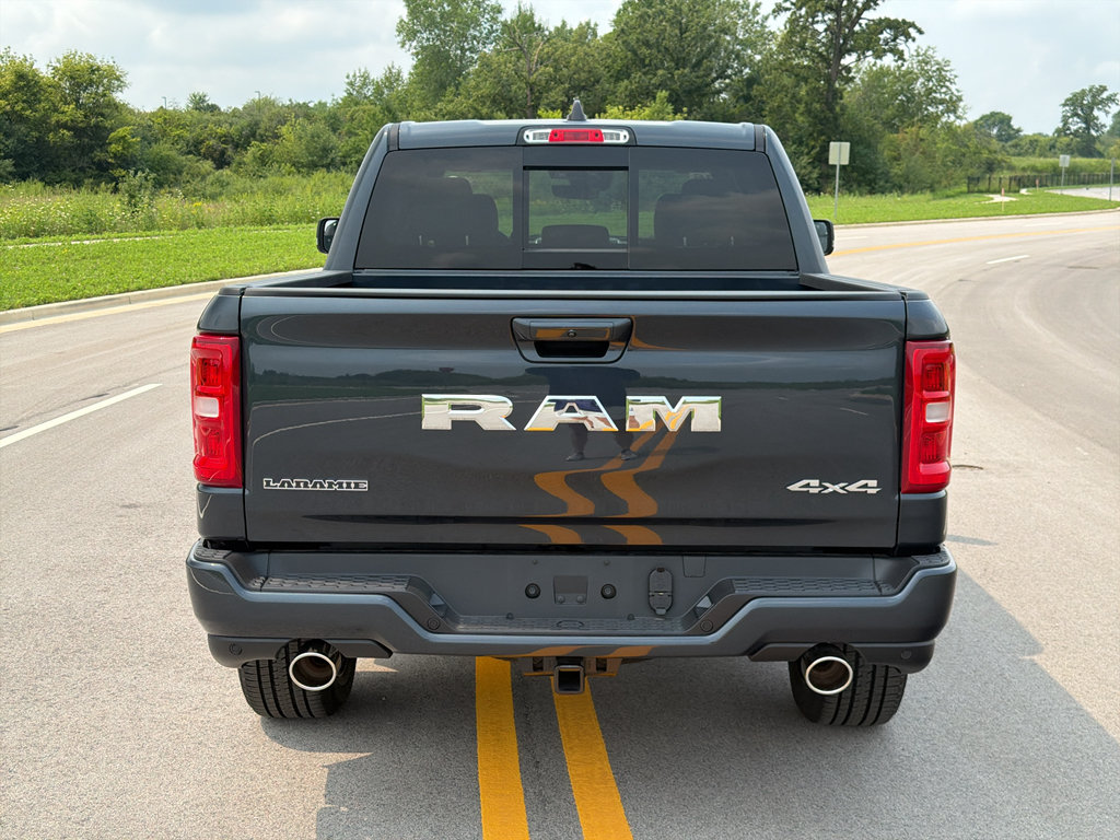 New 2026 RAM 1500 Laramie w/ Sport Appearance Package AWD/4WD image 3