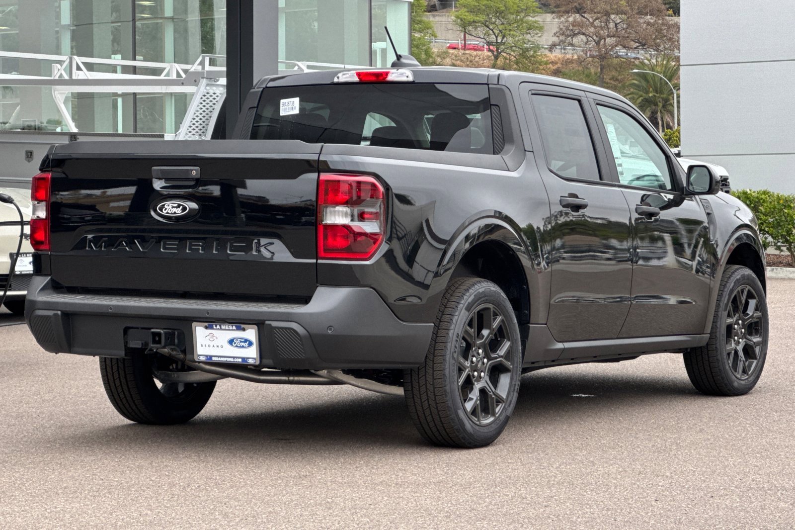 New 2025 Ford Maverick XLT w/ XLT Luxury Package image 3