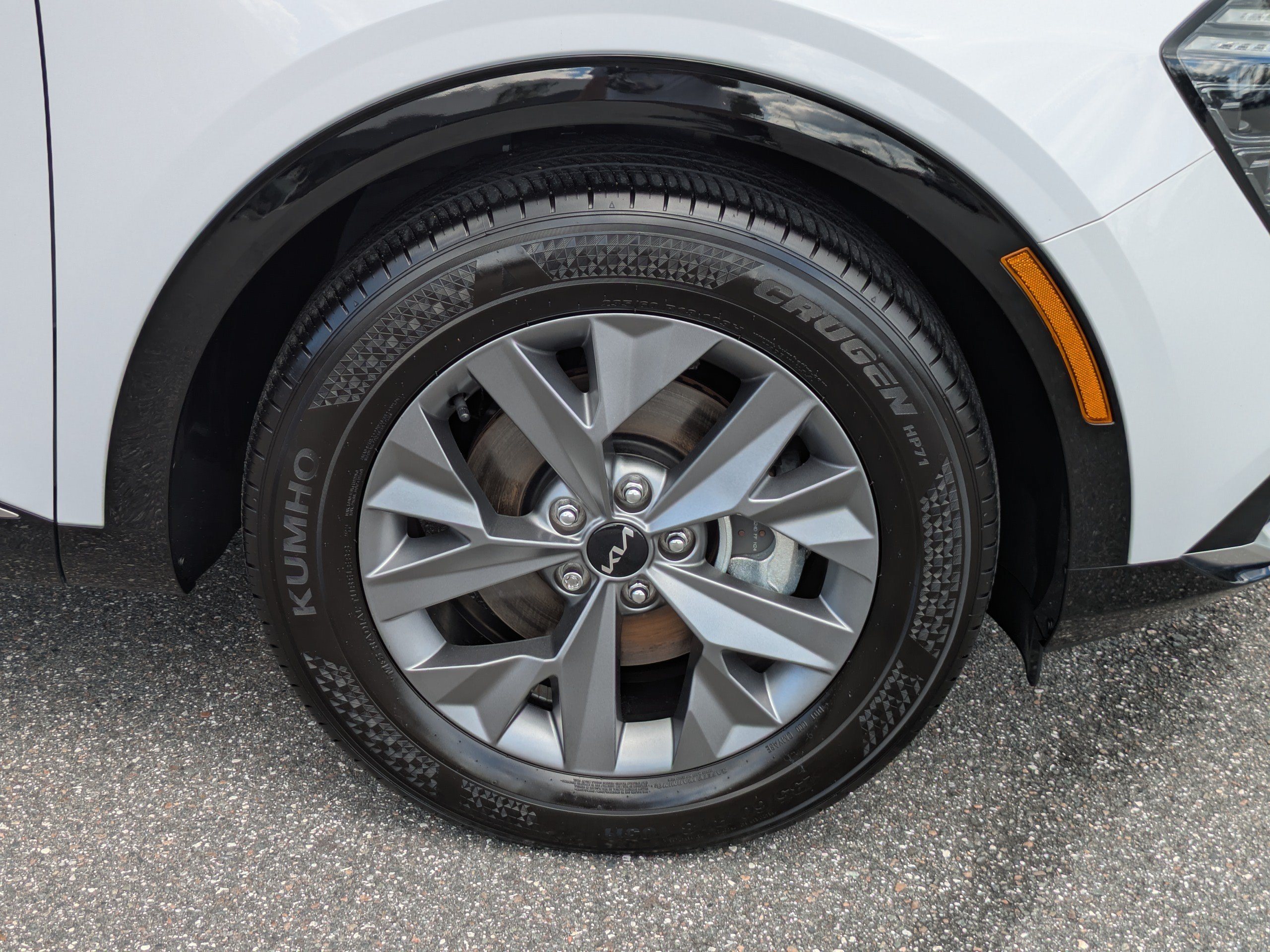 Used 2025 Kia Sportage SX FWD image 11