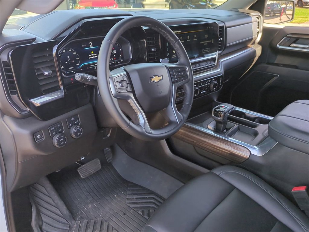 Certified 2025 Chevrolet Silverado 1500 LT w/ Z71 Off-Road Package image 10
