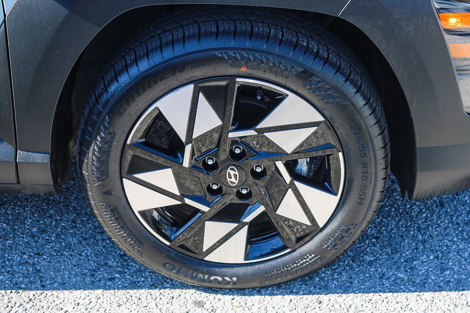 Used 2025 Hyundai Kona SEL image 11