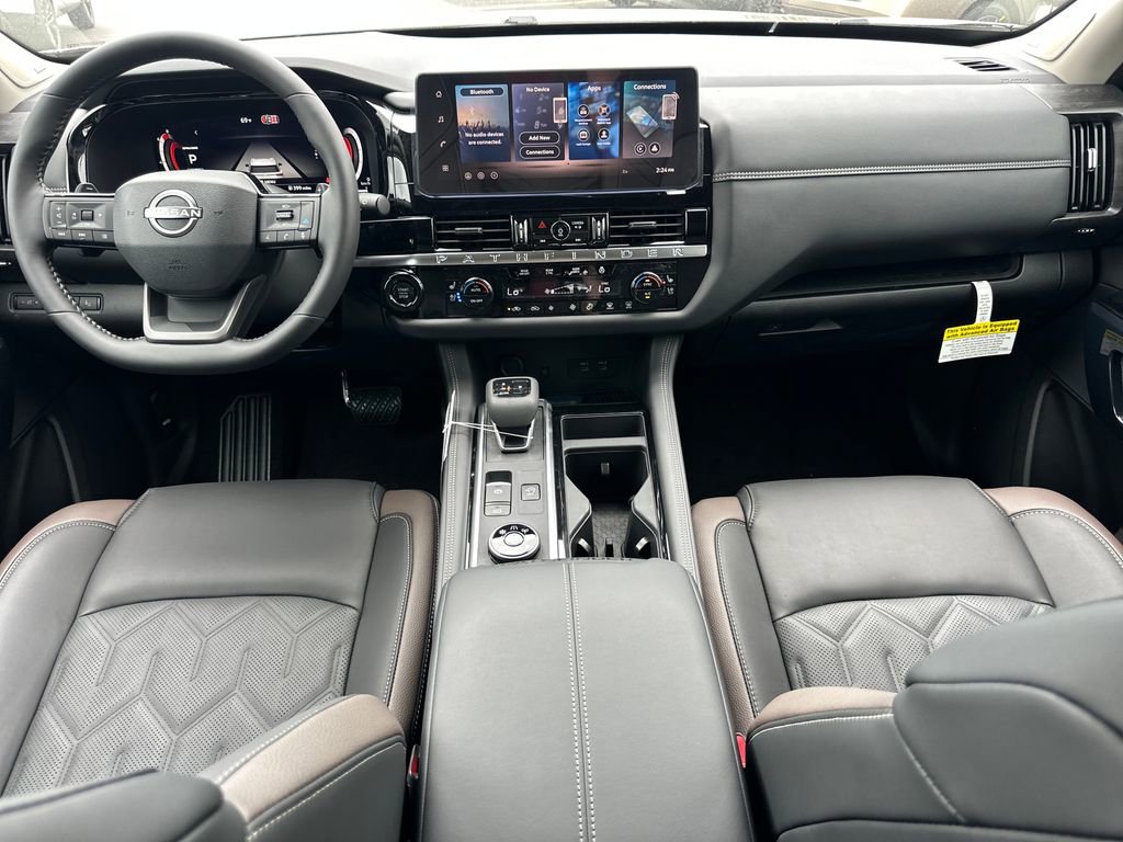 New 2026 Nissan Pathfinder Platinum w/ Cargo Package AWD/4WD image 20