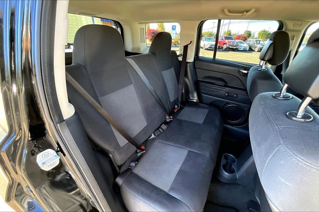 Used 2012 Jeep Patriot Sport FWD image 20