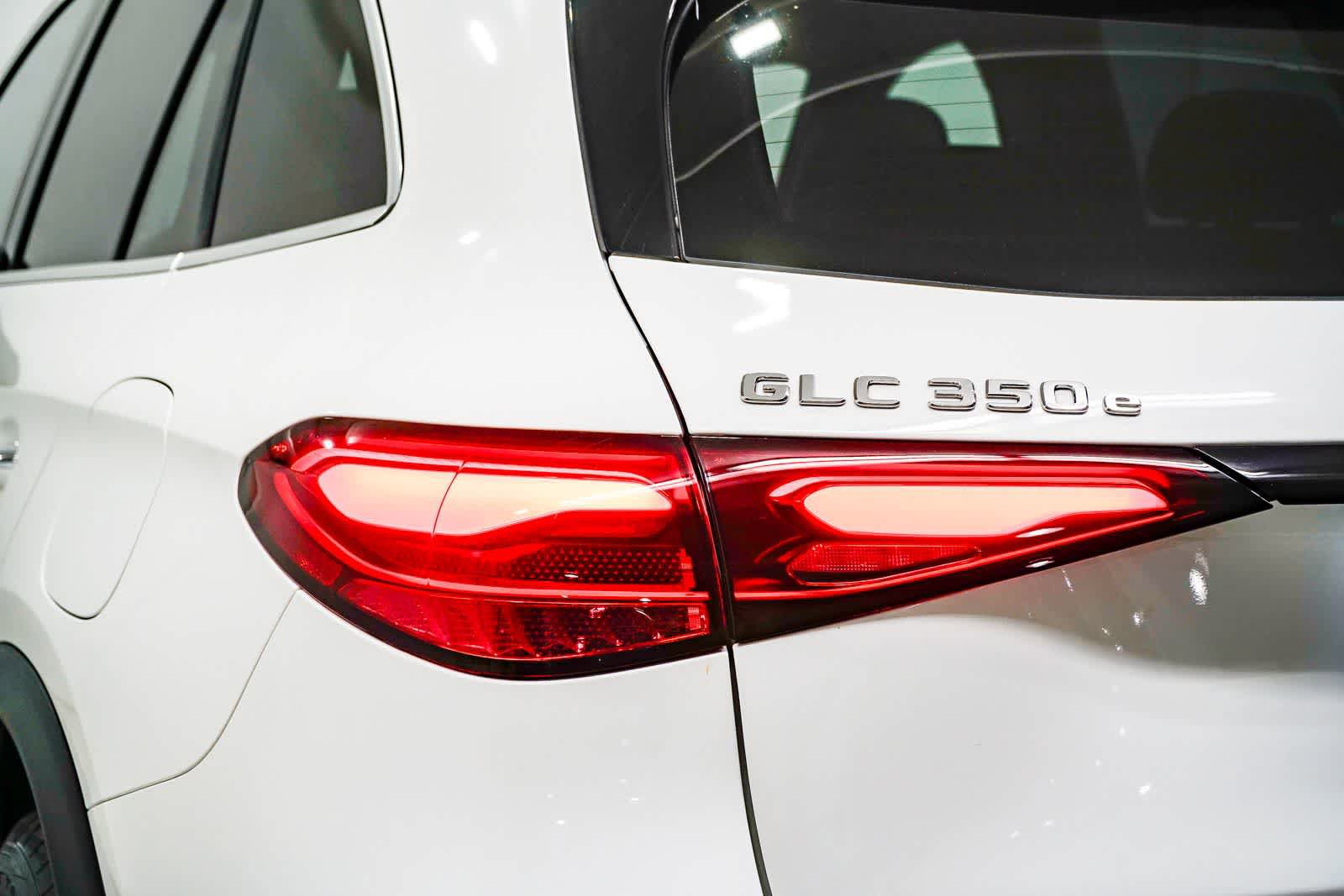Certified 2025 Mercedes-Benz GLC 350e 4MATIC image 9