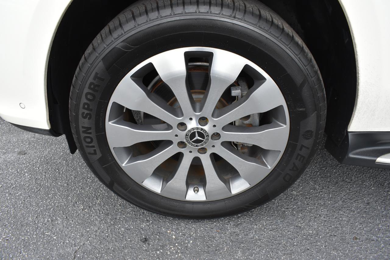 Used 2018 Mercedes-Benz GLS 450 4MATIC w/ Premium Package image 41