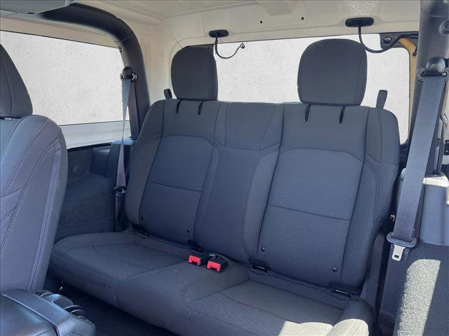 Used 2023 Jeep Wrangler Sport S image 17