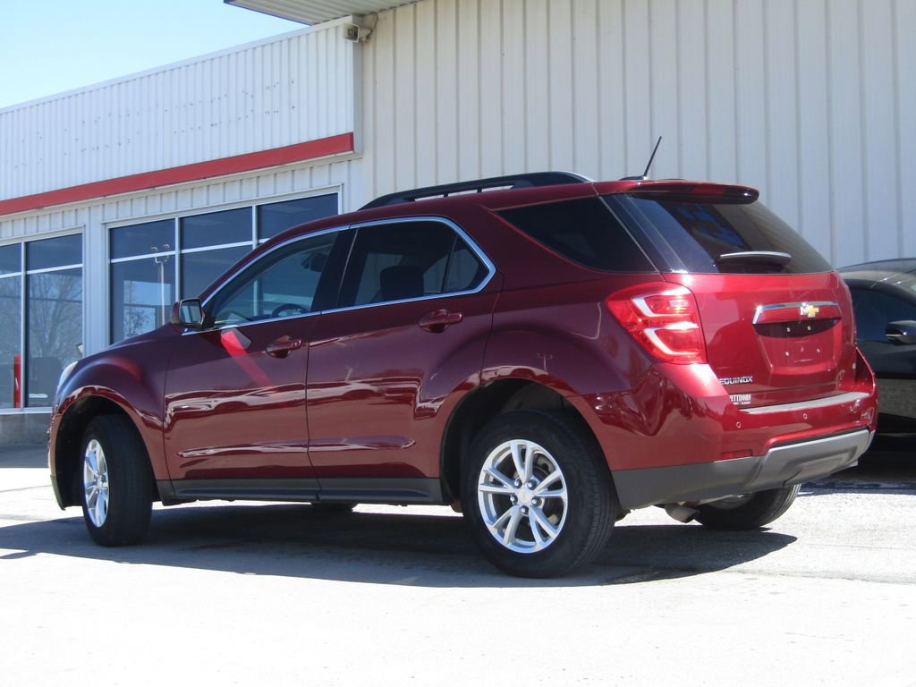 Used 2017 Chevrolet Equinox LT w/ Convenience Package image 10