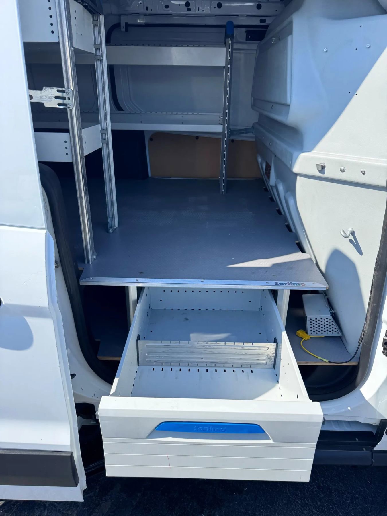 Used 2014 Ford Transit Connect XL image 22