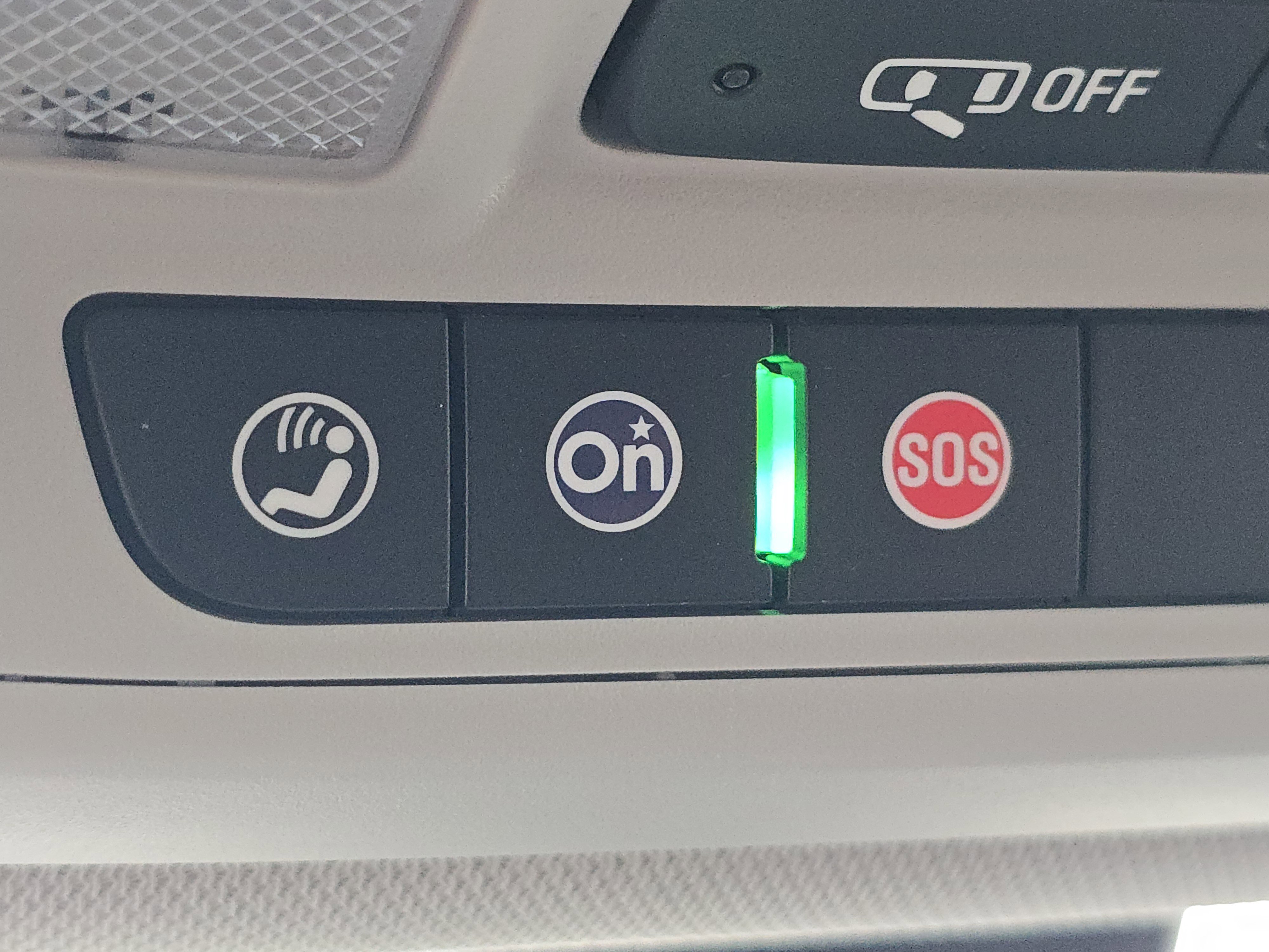 Used 2021 Chevrolet Traverse LT w/ LPO, Floor Liner Package image 27