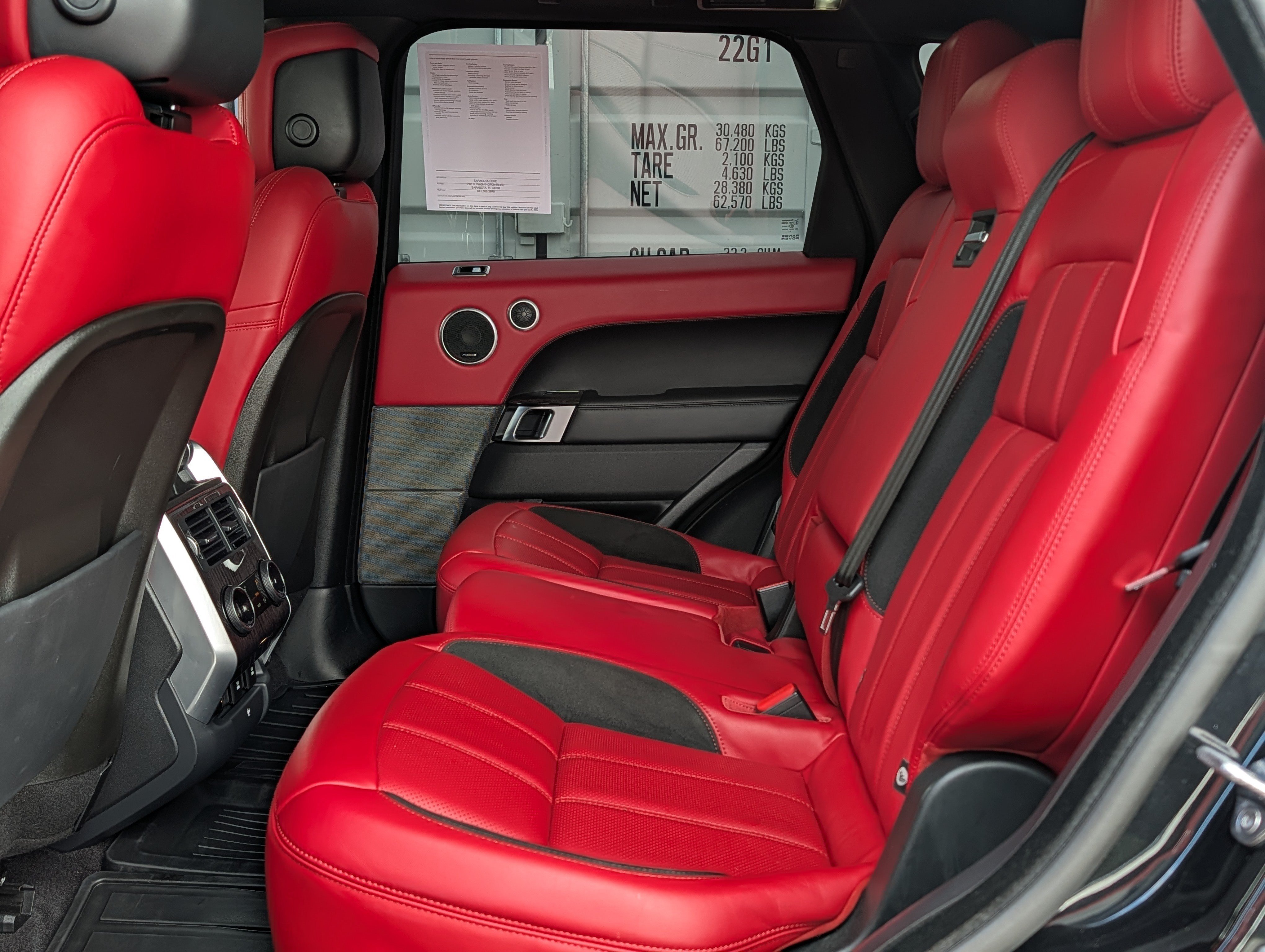 Used 2019 Land Rover Range Rover Sport Supercharged AWD/4WD image 16