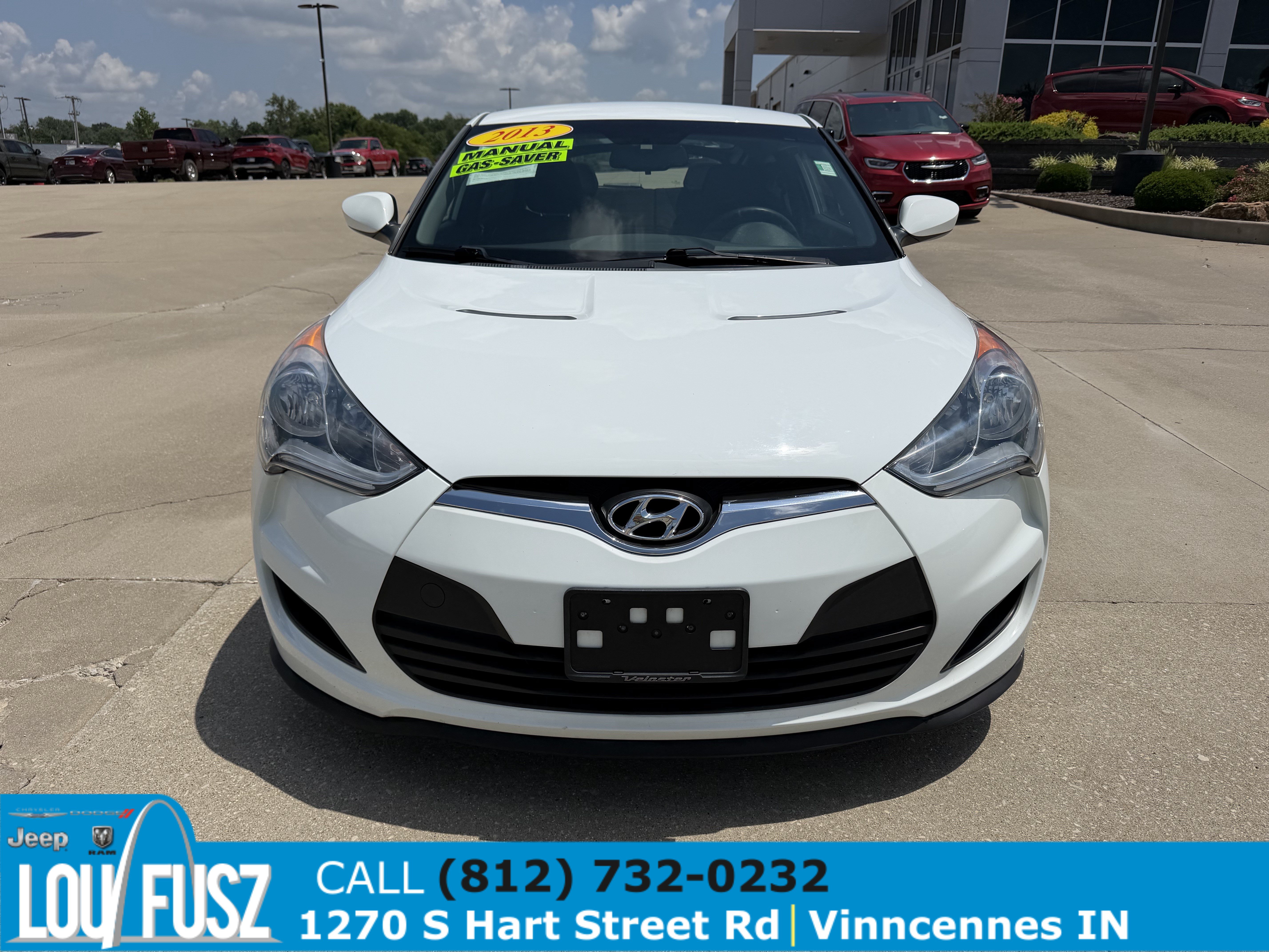 Used 2013 Hyundai Veloster FWD image 2