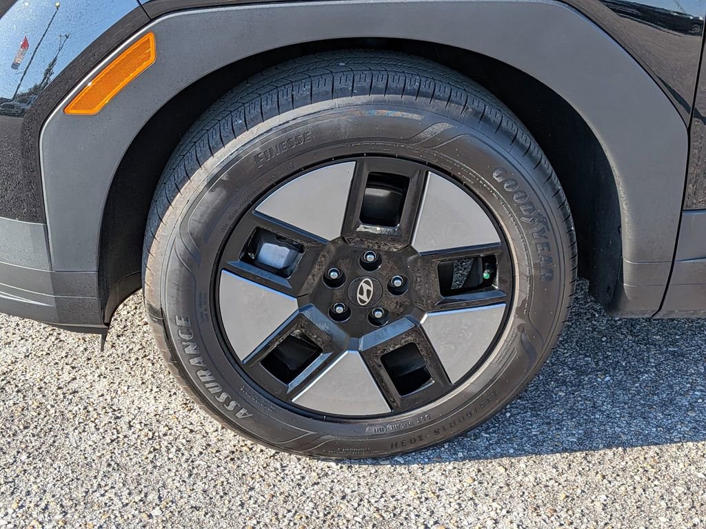 Used 2024 Hyundai Santa Fe SEL image 13