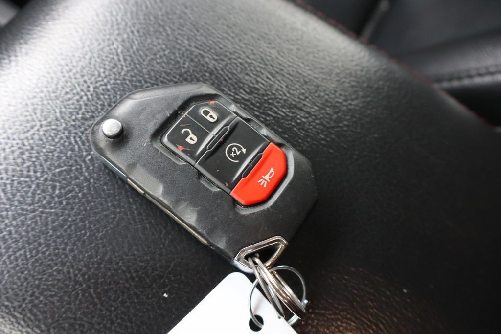 Used 2021 Jeep Gladiator Rubicon AWD/4WD image 38