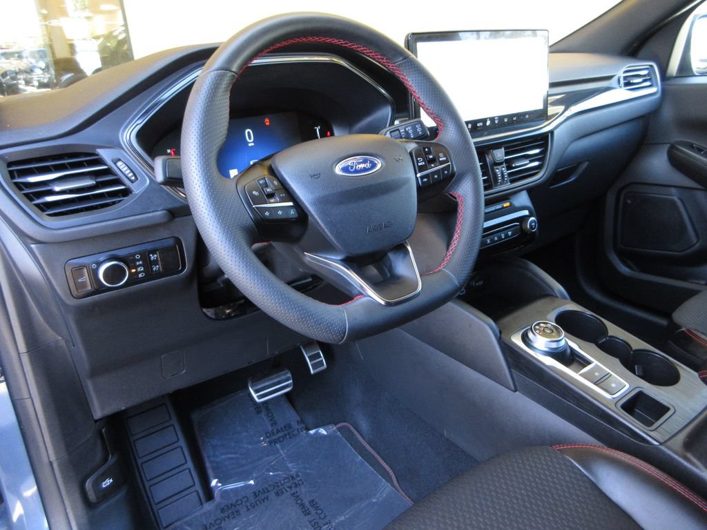 Certified 2023 Ford Escape ST-Line w/ Tech Pack #1 FWD image 13