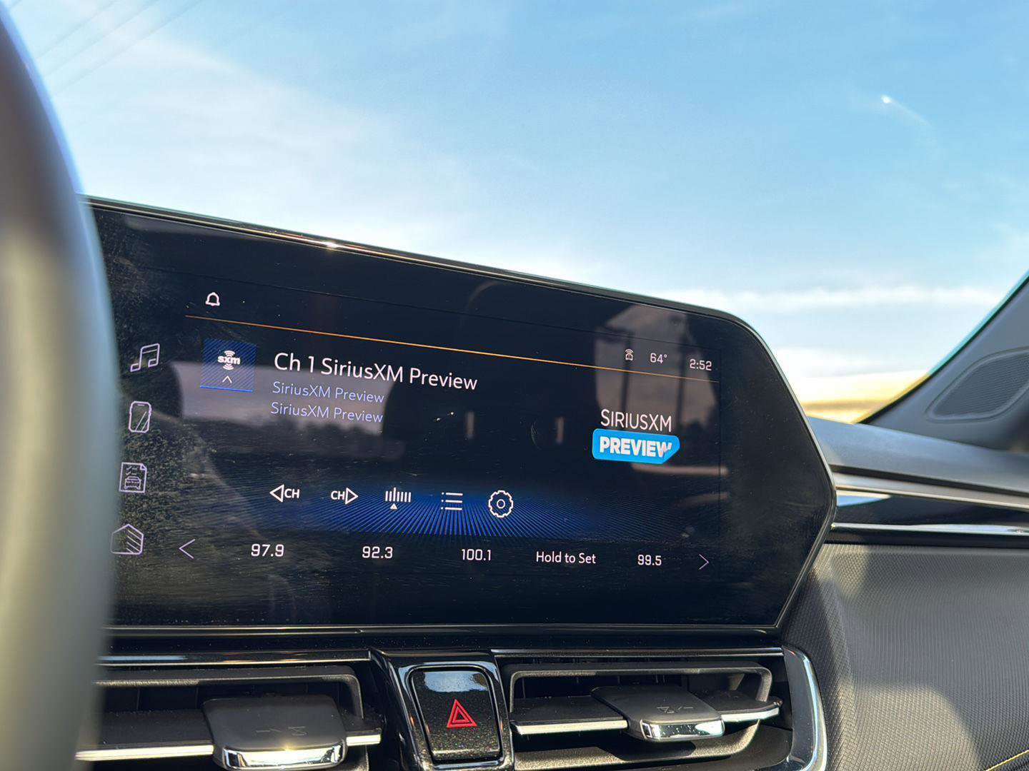 Used 2025 Chevrolet TrailBlazer ACTIV w/ Convenience Package image 21