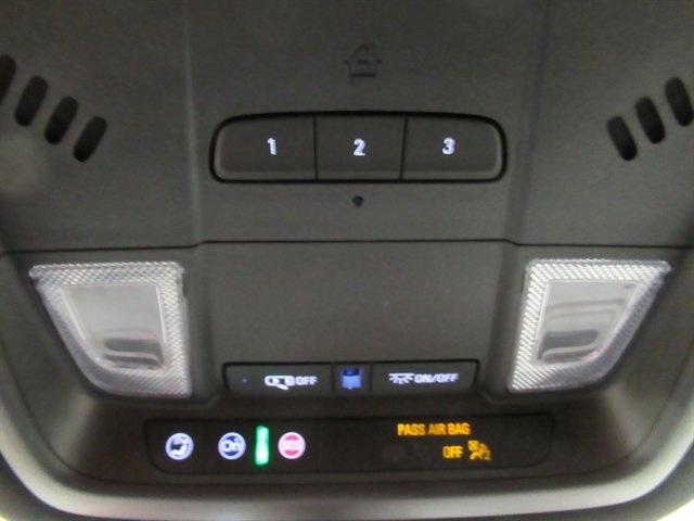 Used 2024 Buick Enclave Premium image 35