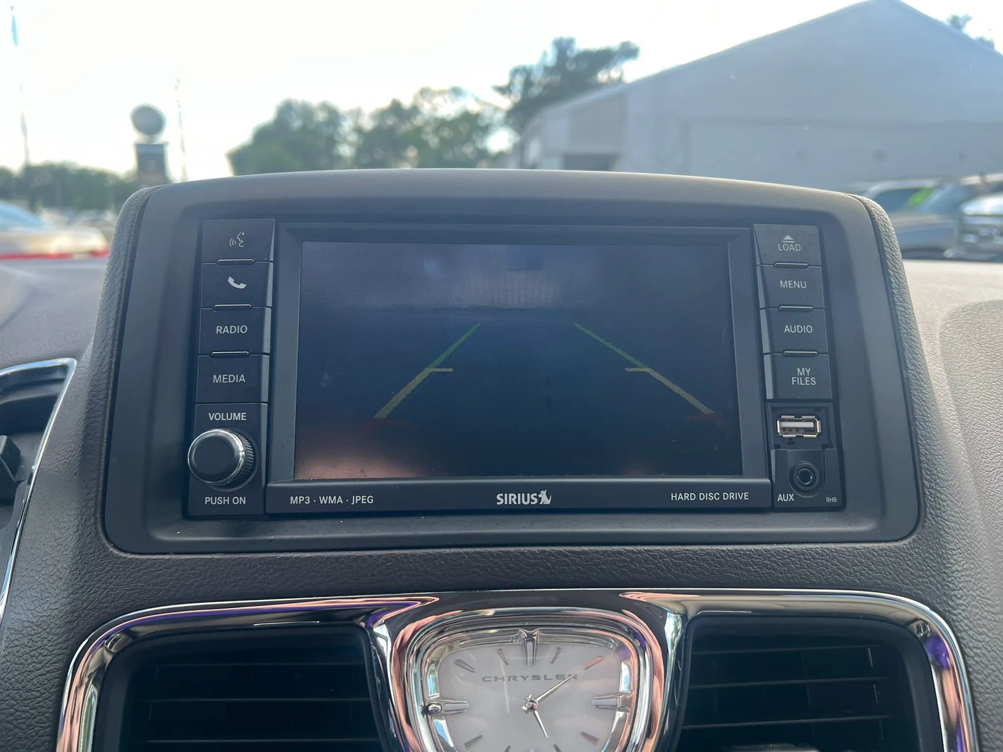 Used 2011 Chrysler Town & Country Touring w/ Trailer Tow Group FWD image 13