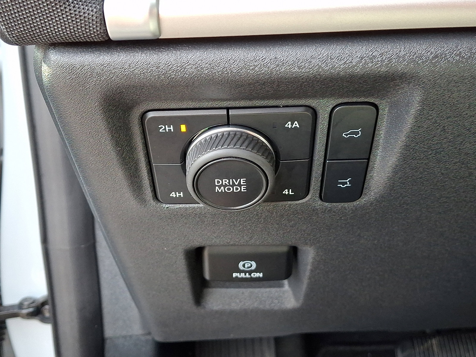 Certified 2025 Ford Expedition Max Active image 28