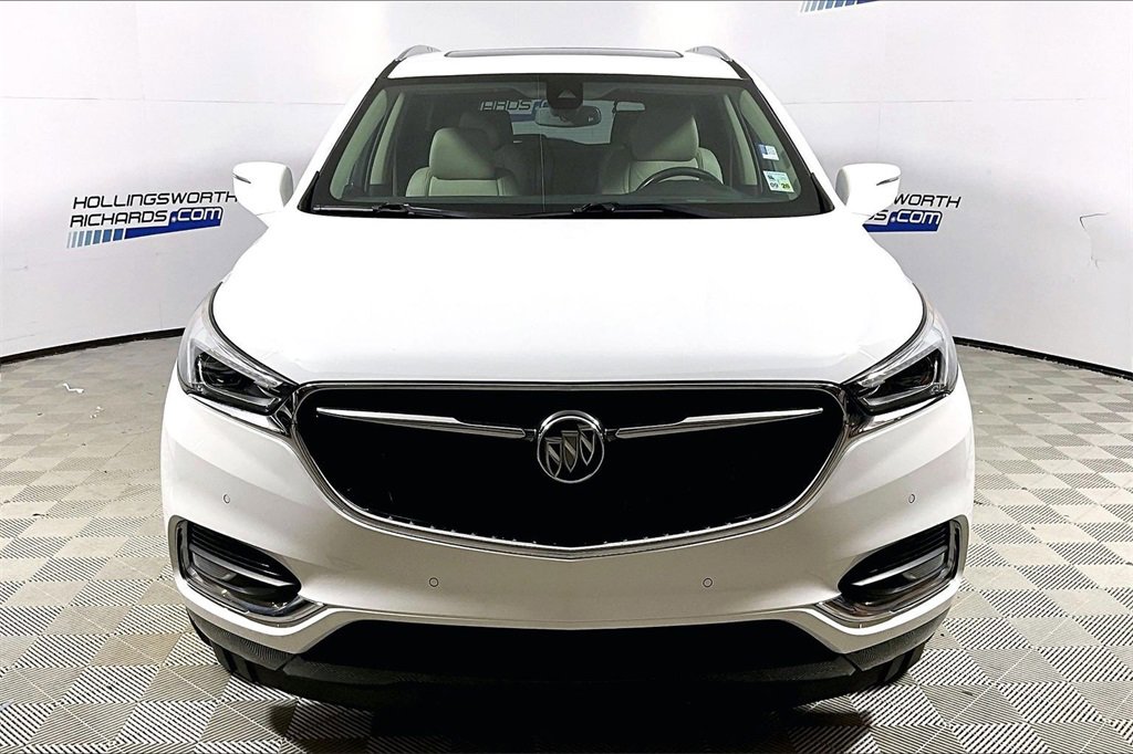 Used 2018 Buick Enclave Premium w/ Experience Buick Package image 2