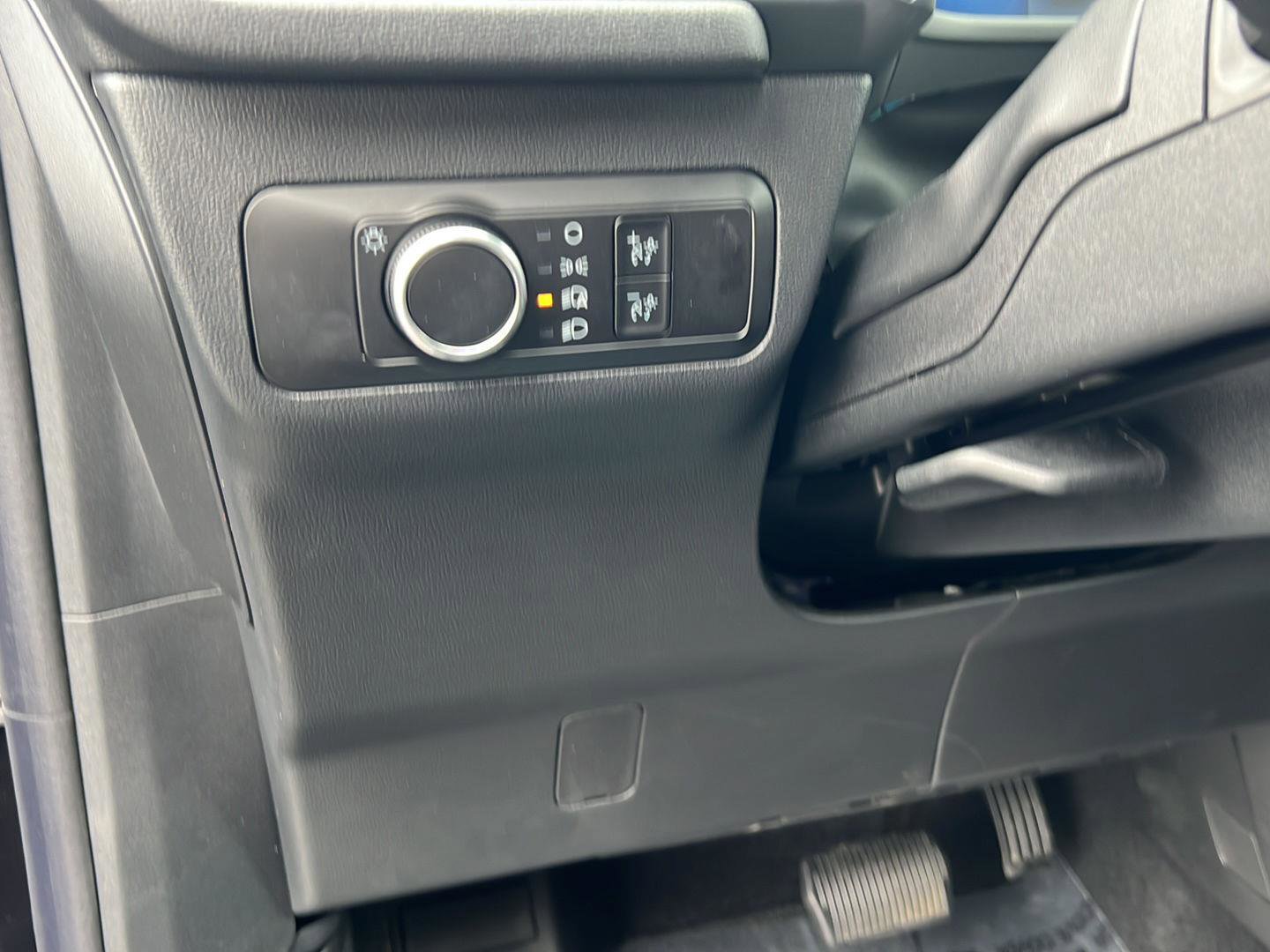 Used 2025 Ford Escape ST-Line image 15