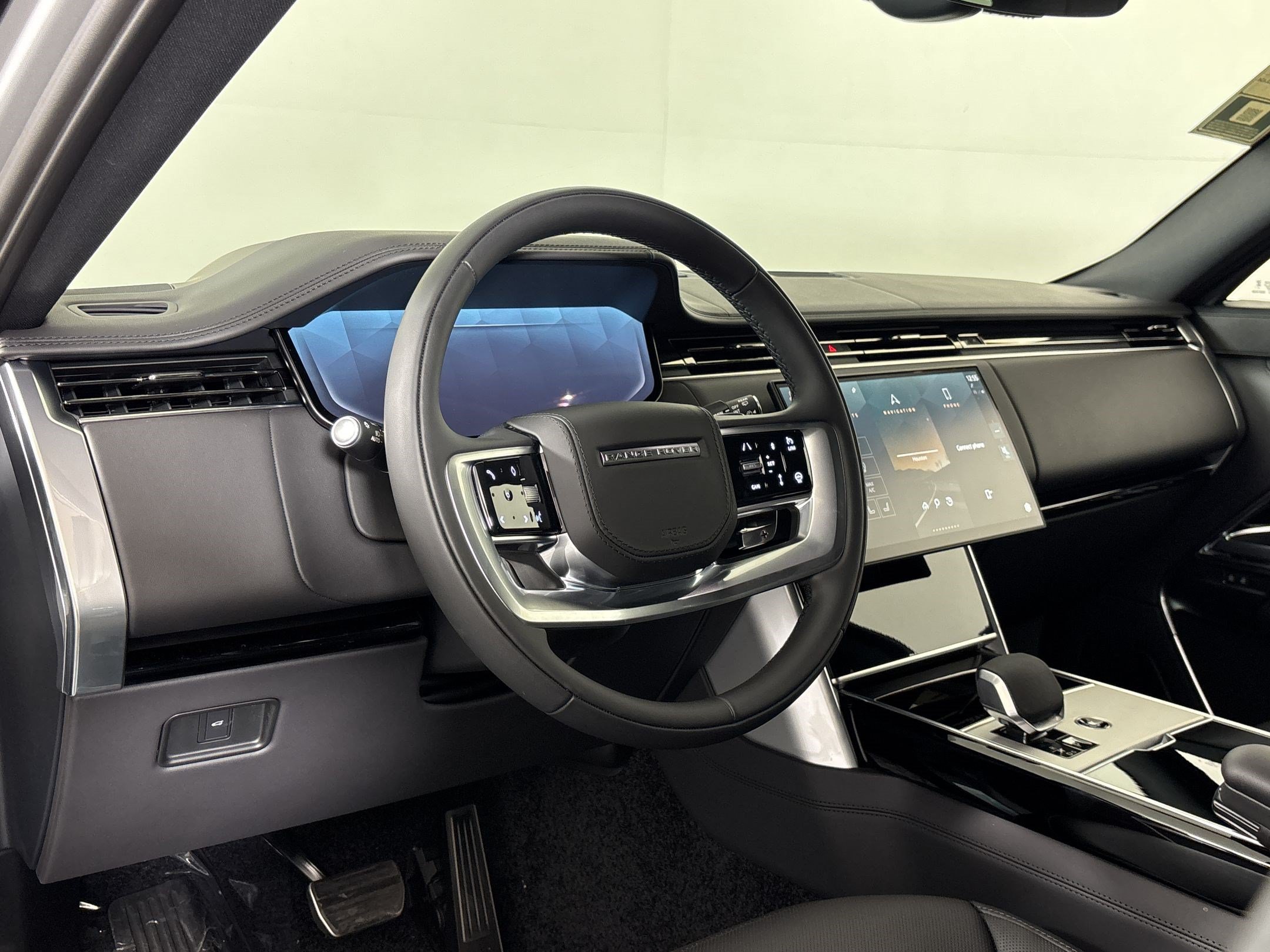 New 2026 Land Rover Range Rover SE AWD/4WD image 4