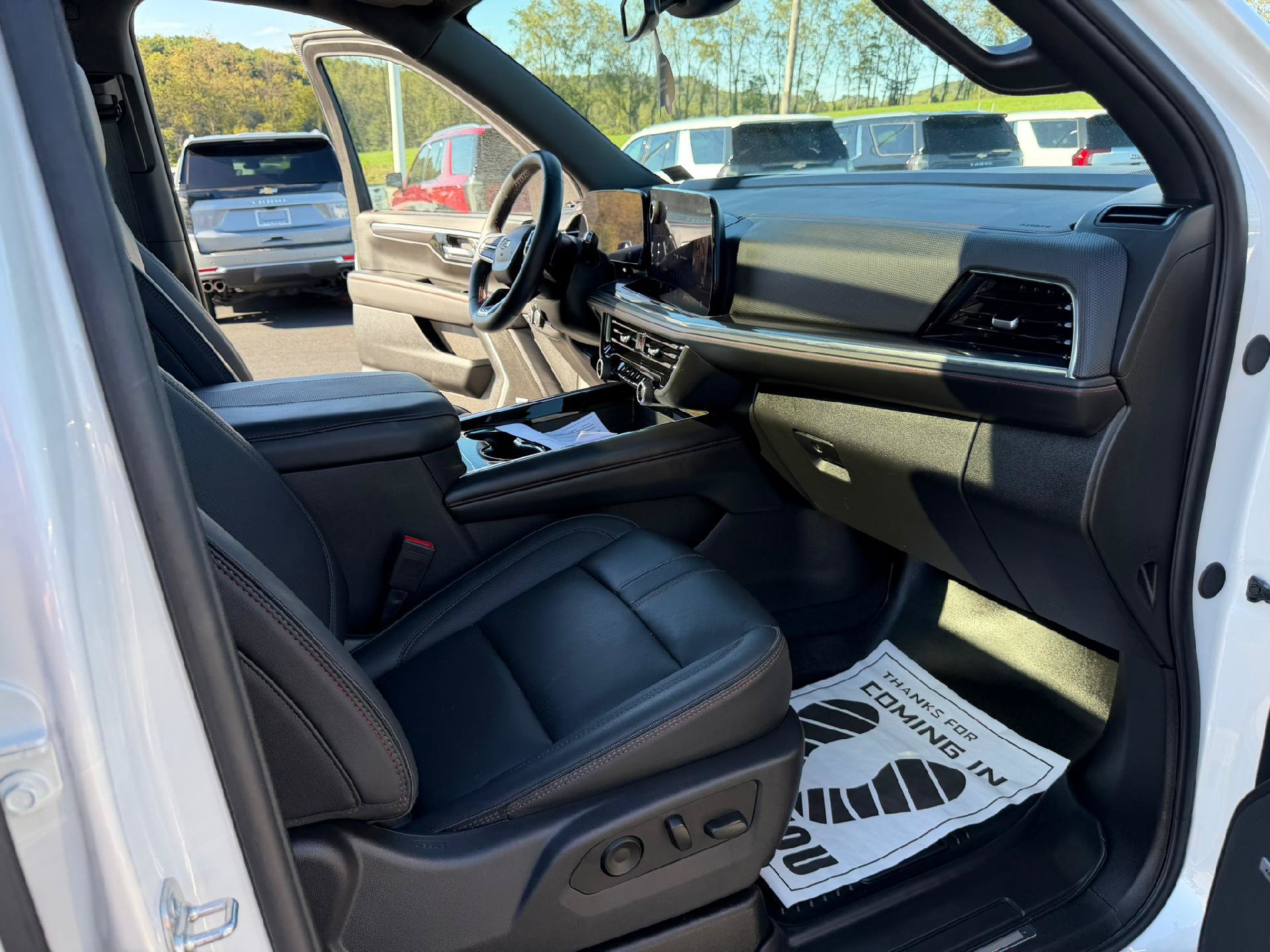 Certified 2025 Chevrolet Tahoe RST w/ Comfort Package AWD/4WD image 36