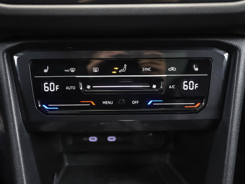 Used 2022 Volkswagen Tiguan SE R-Line AWD/4WD image 18