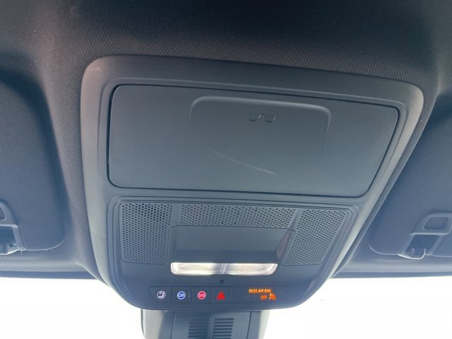 Used 2026 Chevrolet Equinox LT w/ Convenience Package II image 31