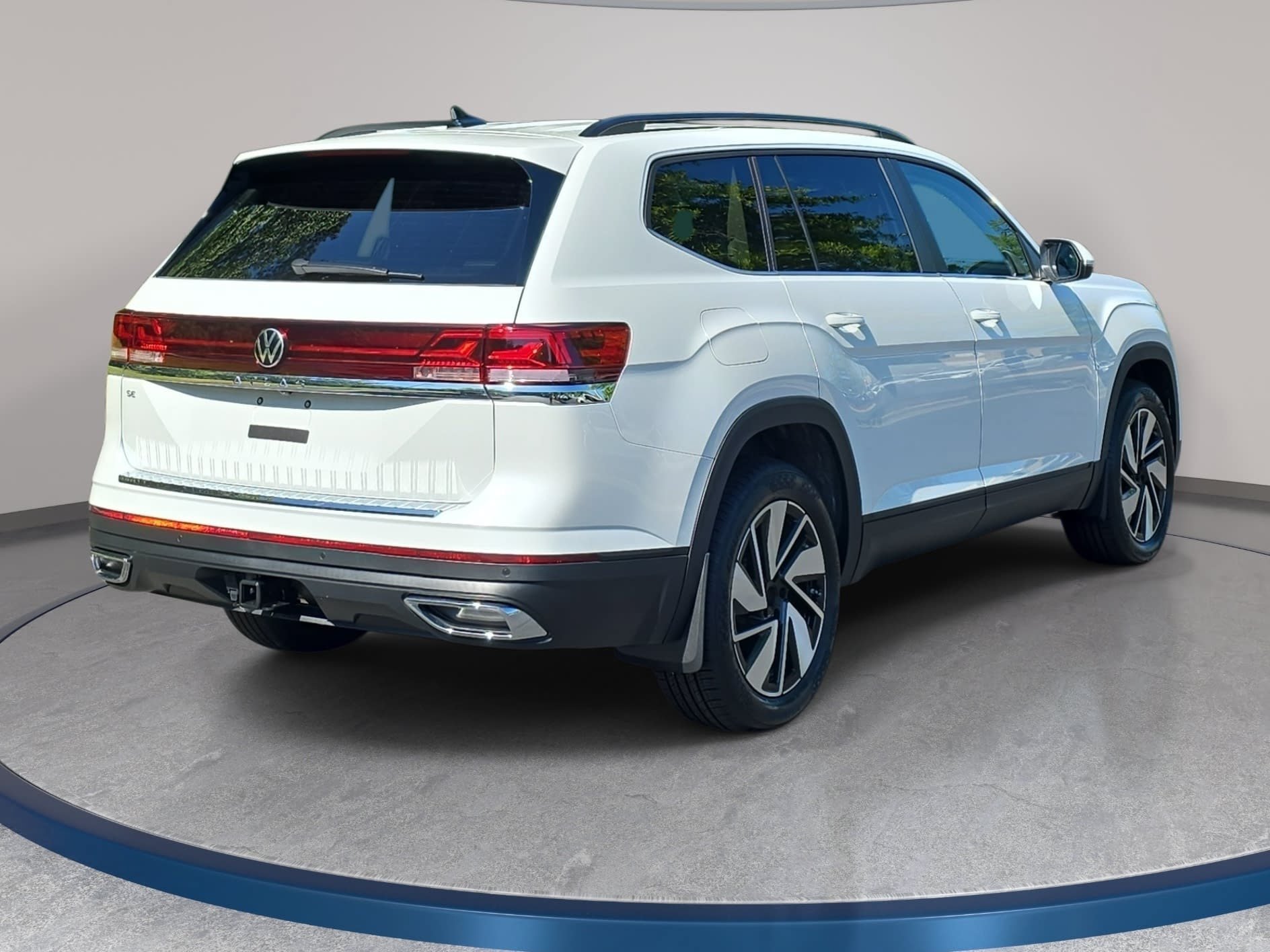 New 2026 Volkswagen Atlas SE FWD image 5