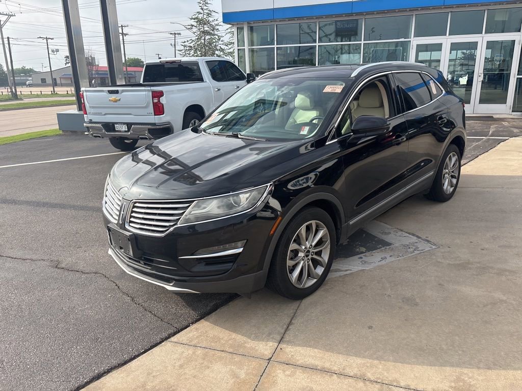 Used 2016 Lincoln MKC Select w/ Select Plus Package FWD image 2