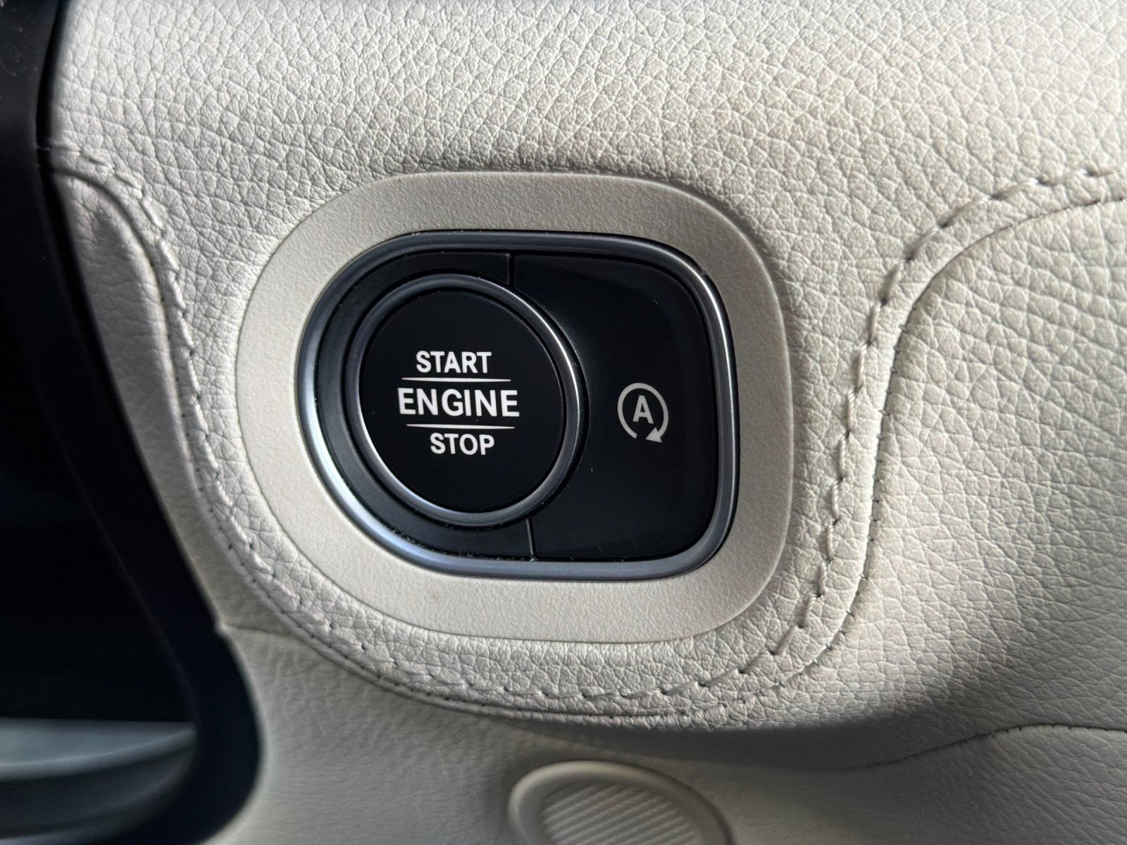 Used 2024 Mercedes-Benz GLE 350 4MATIC image 22