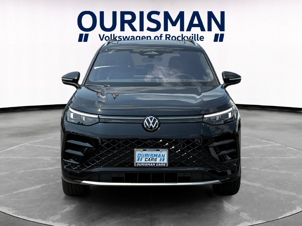 New 2026 Volkswagen Tiguan SEL R-Line AWD/4WD image 8
