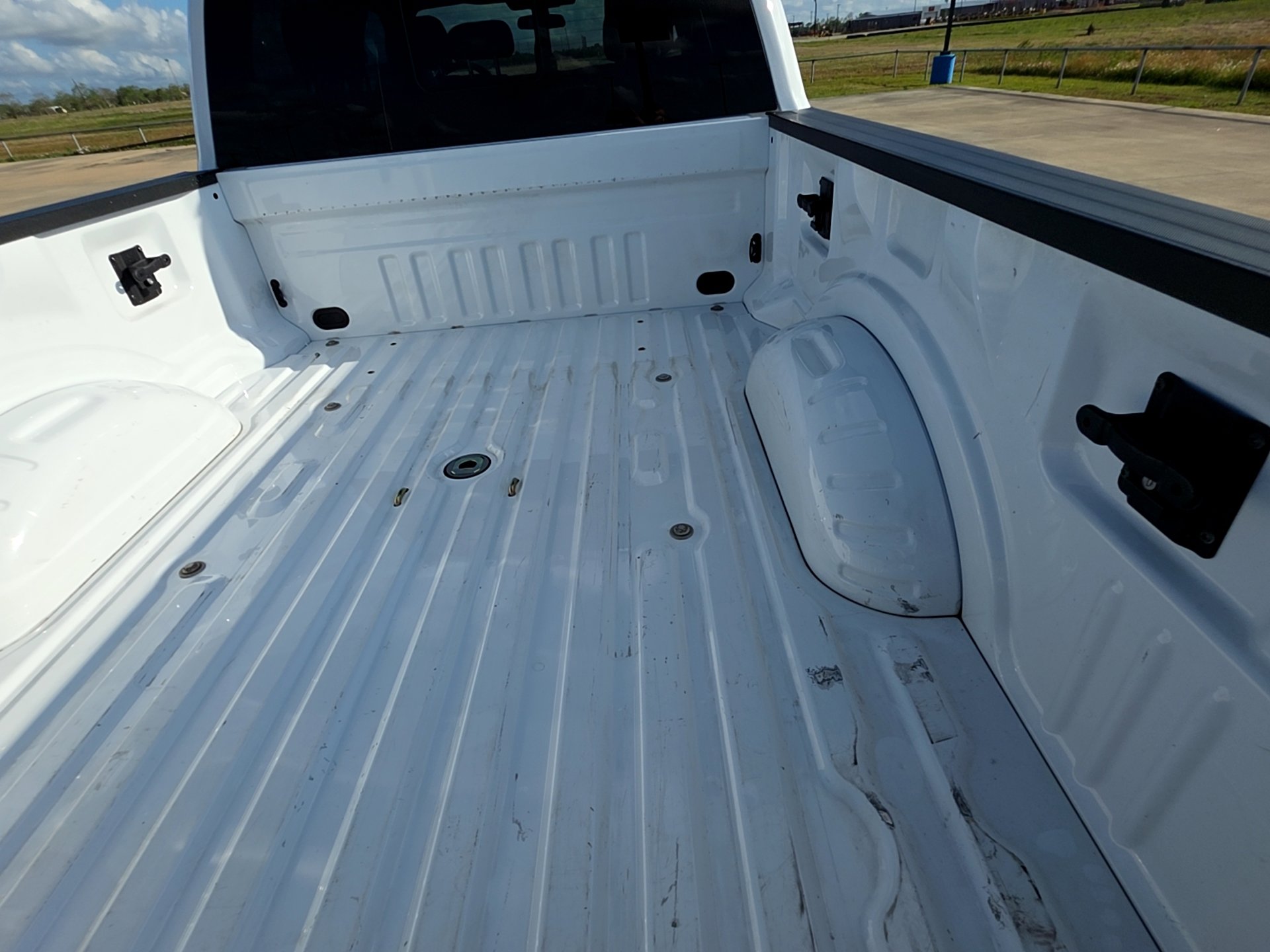 Used 2021 Ford F250 XL w/ STX Appearance Package image 11