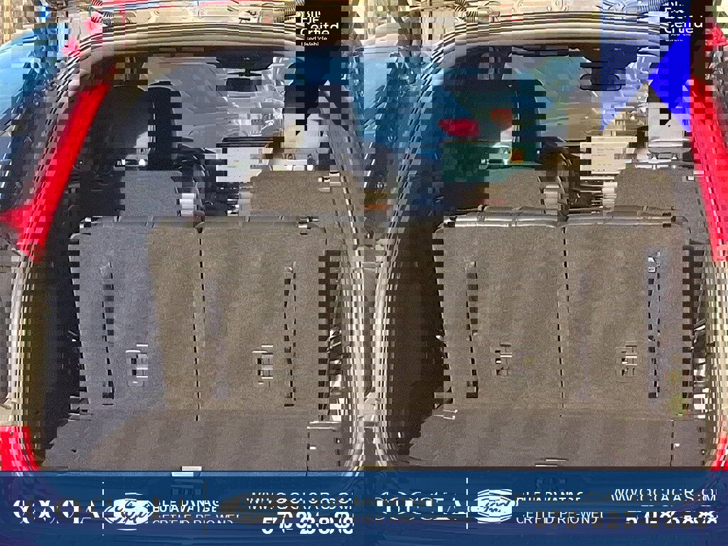 Certified 2025 Ford Explorer ST-Line image 28