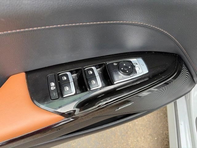 Used 2023 Kia K5 GT FWD image 14
