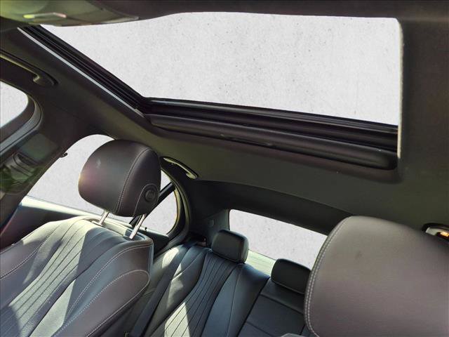 Used 2022 Mercedes-Benz E 350 Sedan image 13
