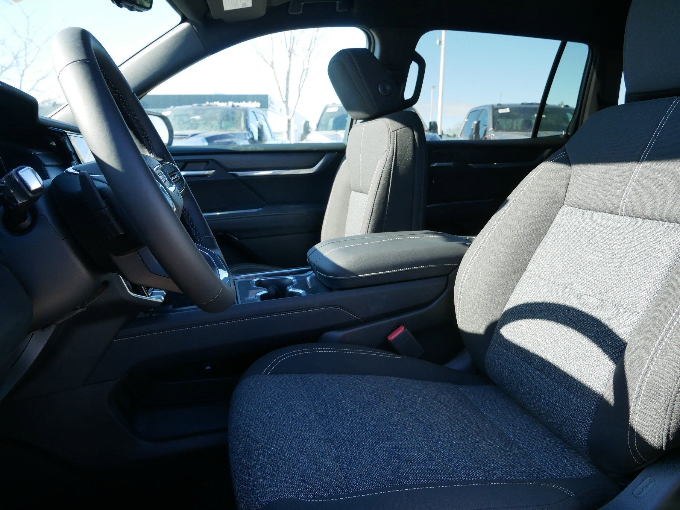 New 2026 GMC Acadia Elevation w/ LPO, All-Weather Package AWD/4WD image 4