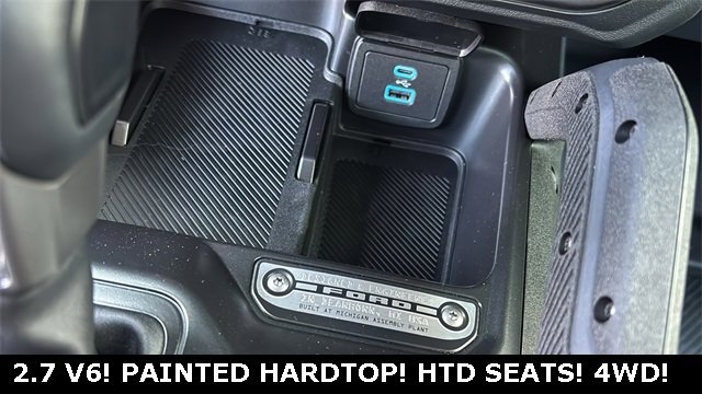 New 2025 Ford Bronco Badlands image 16