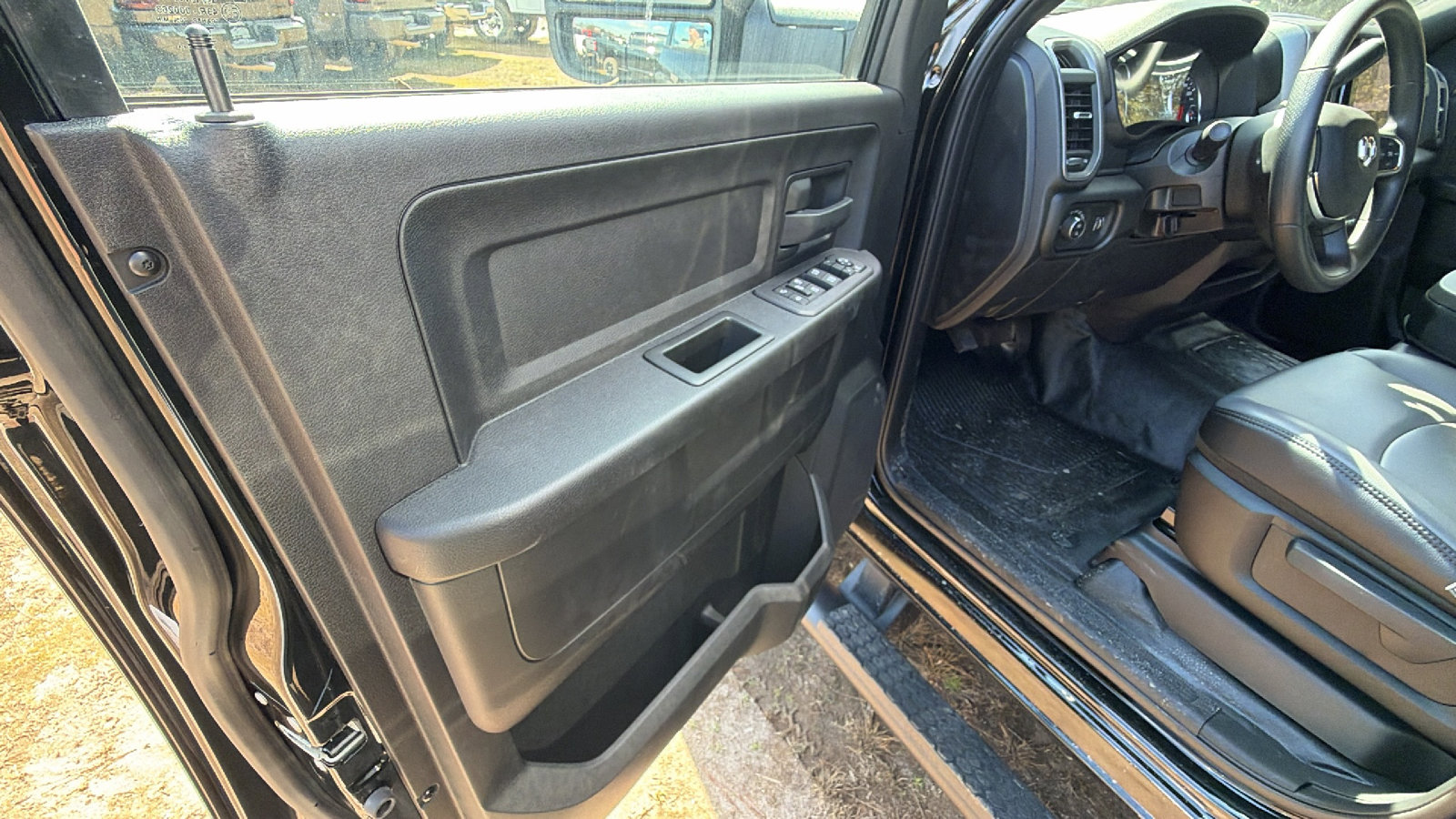 New 2026 RAM 4500 Tradesman w/ Chrome Appearance Group AWD/4WD image 14