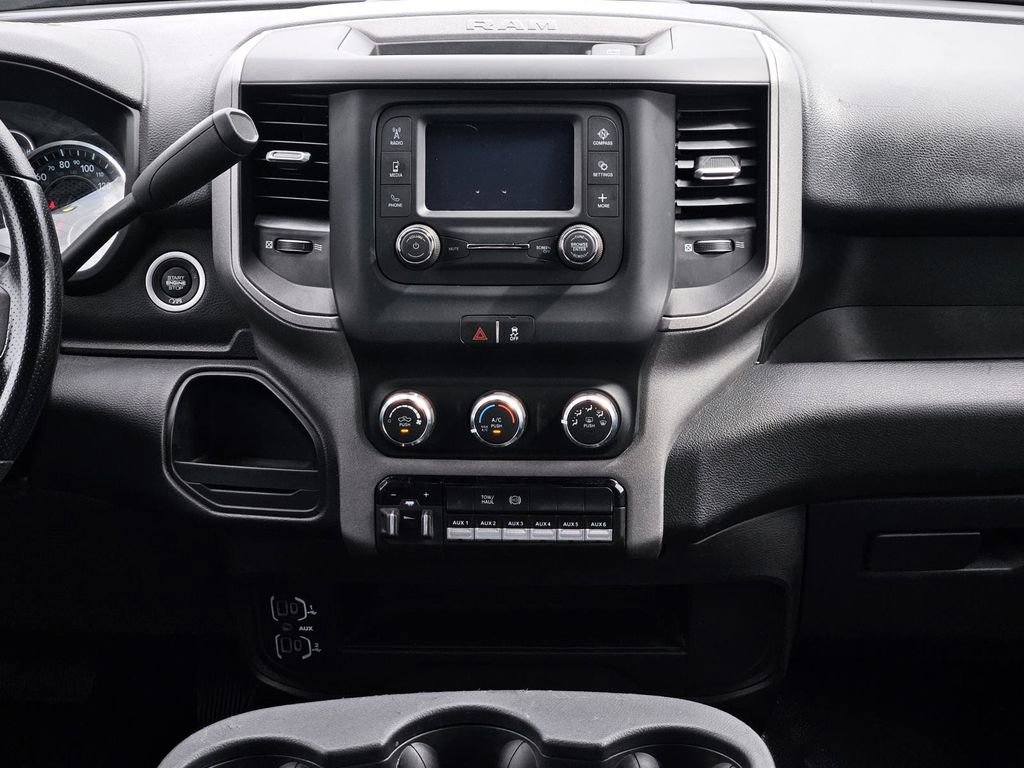 Used 2024 RAM 3500 Tradesman w/ Chrome Appearance Group image 19
